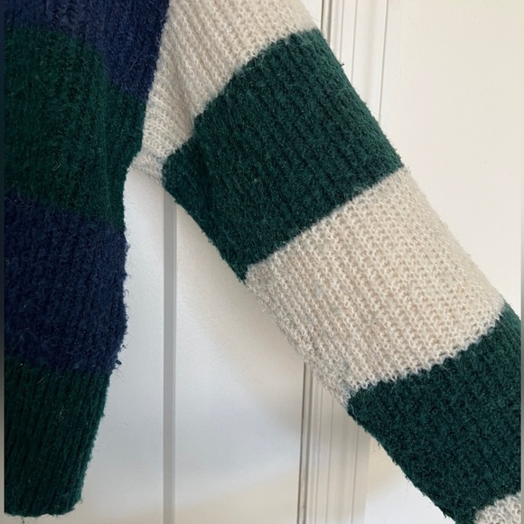 525 America Colorblock Andi Sweater - Picture 6 of 7